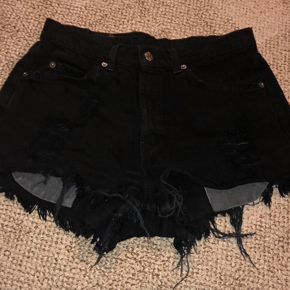 Authentic black Levi high waisted shorts